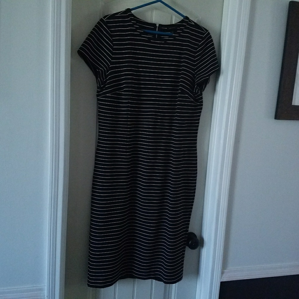 Ann Taylor Black & White Striped Sheath Dress